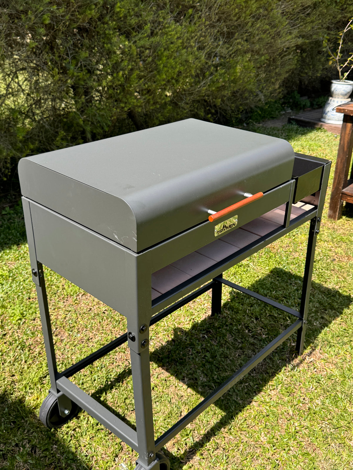 Barbecue chulengo au bois - Tromen