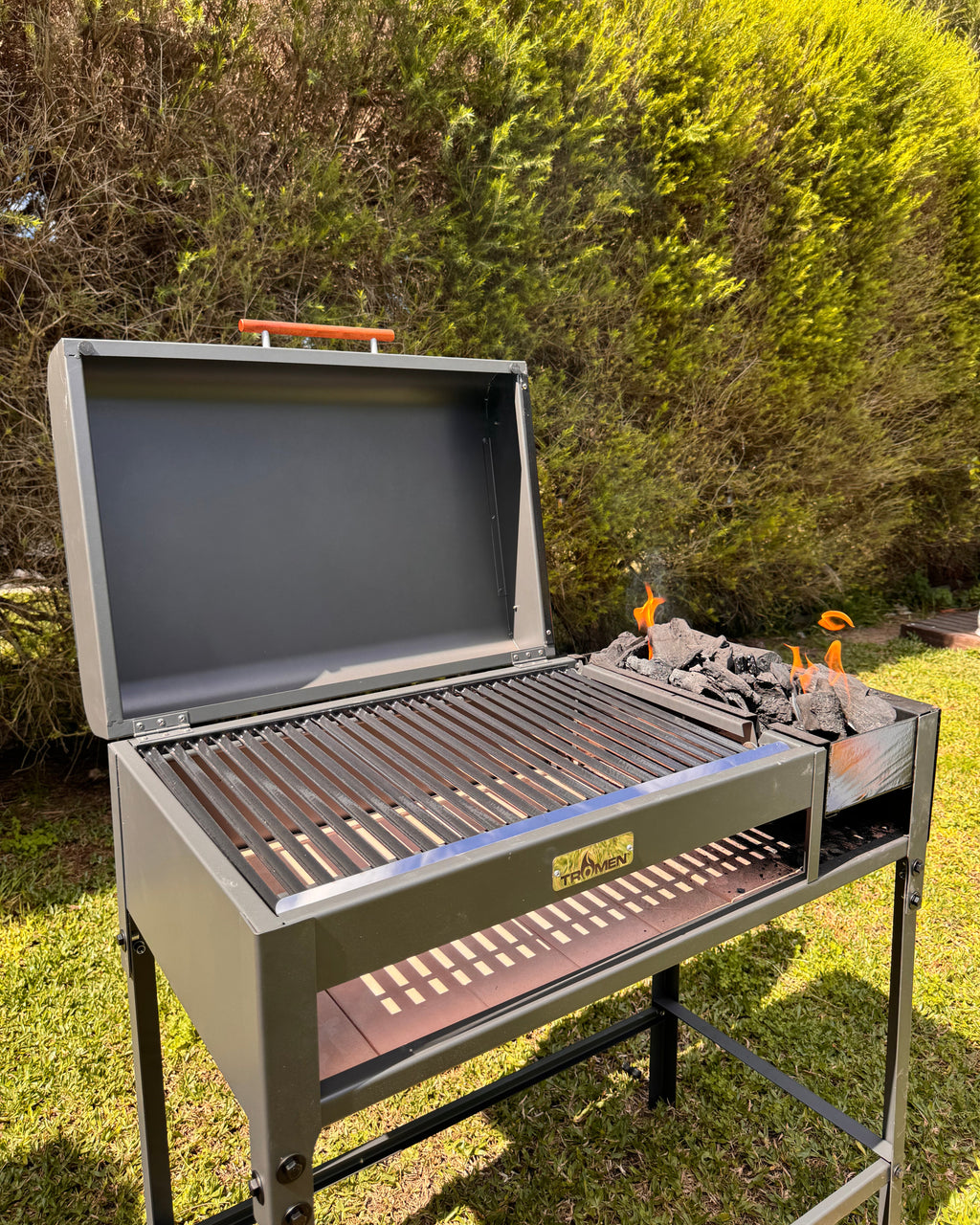 Barbecue chulengo au bois - Tromen